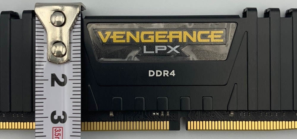 メモリ】Corsair VENGEANCE LPX CMK32GX4M2A2666C16 (DDR4 PC4-21300 16GB 2枚組) |  プロガジ