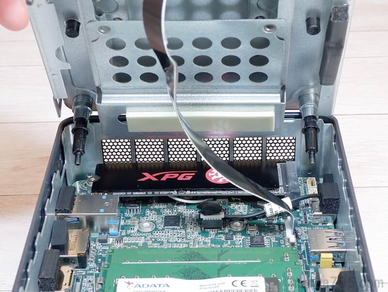 発熱するNVMe SSDも安心