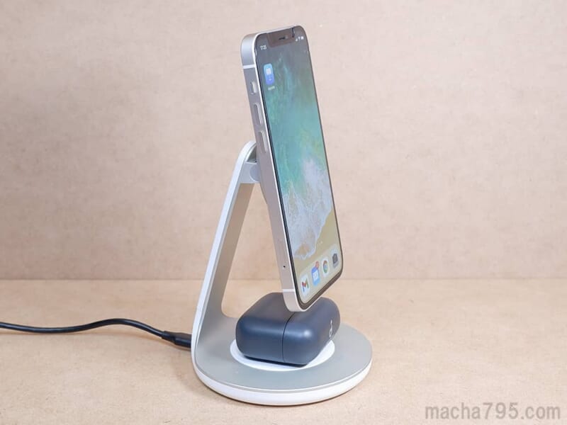 Anker PowerWave Magnetic 2-in-1 Standの特長
